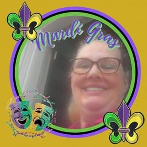 Meet your Posher, Lorie